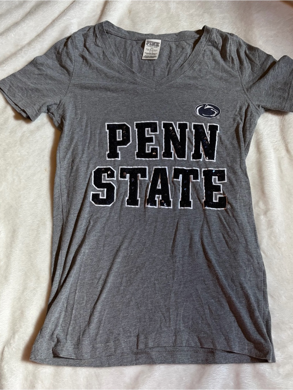 PINK Victoria's Secret Gray V-Neck Tee PENN STATE PSU Sequin Navy Blue NFL VS